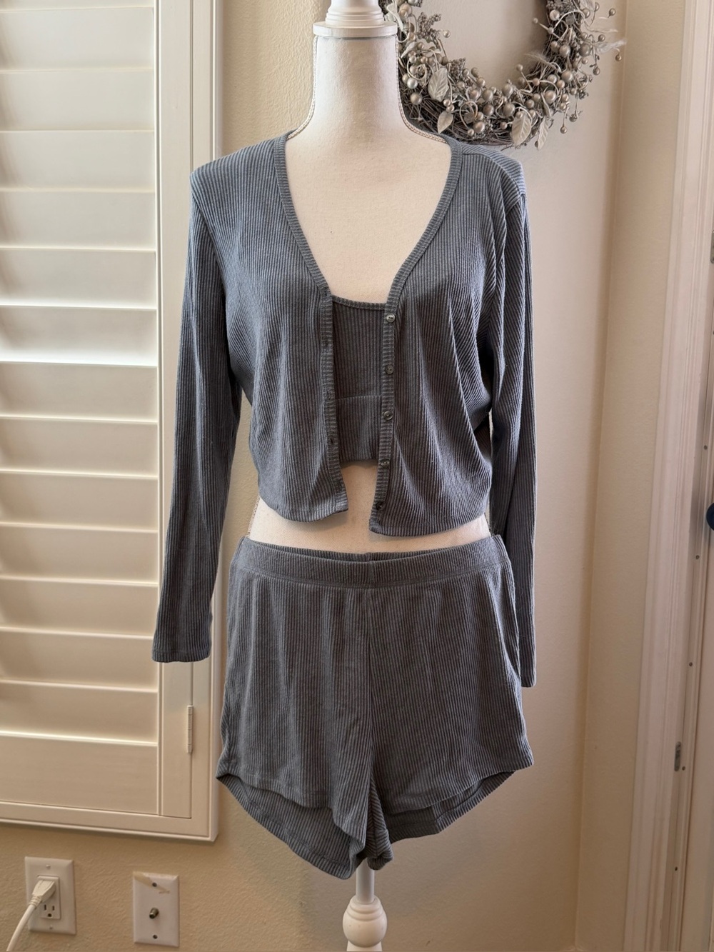 Victoria's Secret Gray Ribbed 3-Piece Loungewear Set
